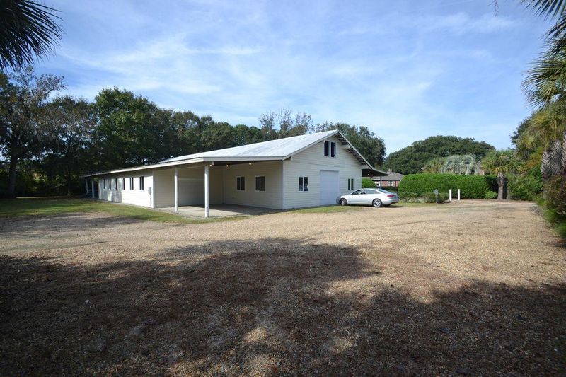 1503 Mathis Ferry Rd, Mount Pleasant, SC 29464