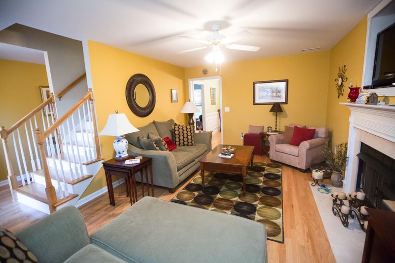 1709 Lotus Ln, Charleston, SC 29412