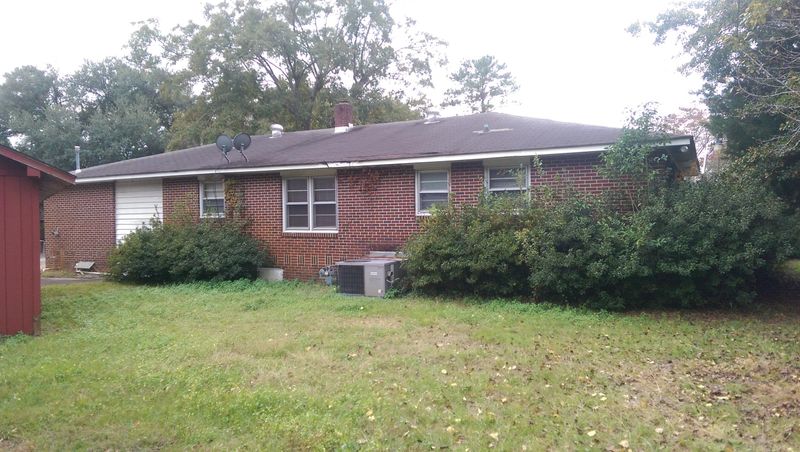 5402 Gale Ave, North Charleston, SC 29406