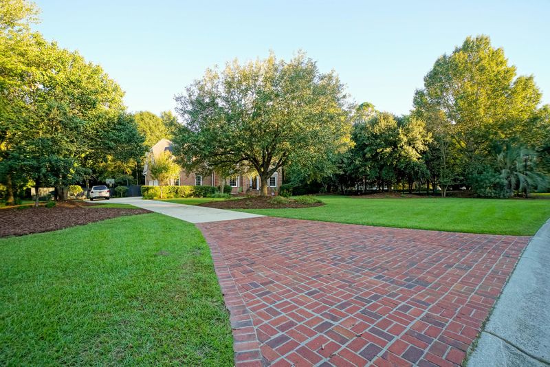 3455 Colonel Vanderhorst Cir, Mount Pleasant, SC 29466