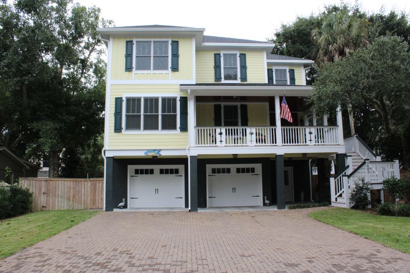 2602 Hartnett, Isle Of Palms, SC 29451