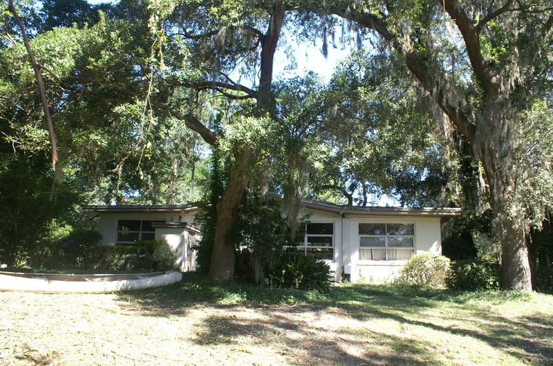 443 Hobcaw Dr, Mount Pleasant, SC 29464