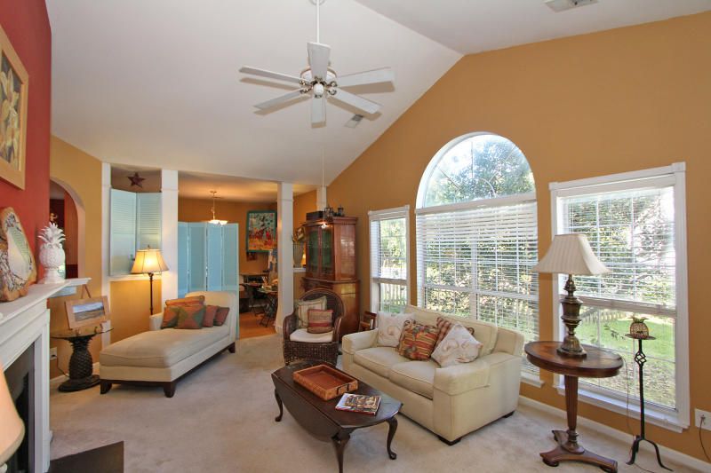 541 Antebellum Ln, Mount Pleasant, SC 29464