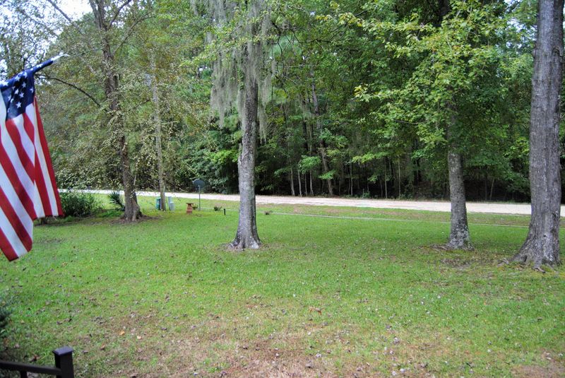 108 Louise Ln, Moncks Corner, SC 29461