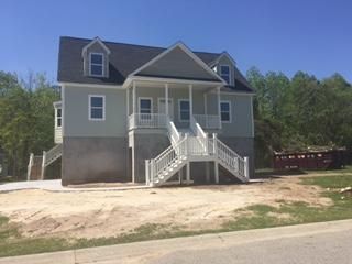 6057 Jacobs Point Blvd, Ravenel, SC 29470
