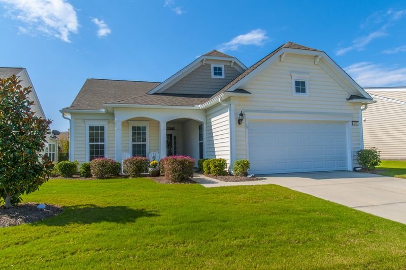 577 Tranquil Waters Way, Summerville, SC 29486