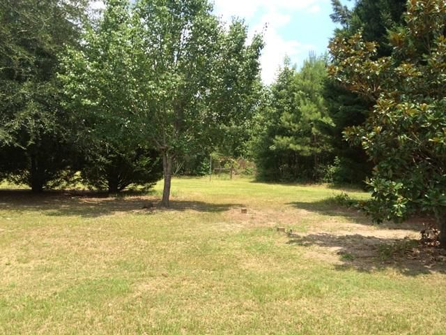 182 Creek Rd, Reevesville, SC 29471