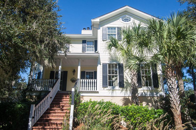 4004 Gift Blvd, Johns Island, SC 29455