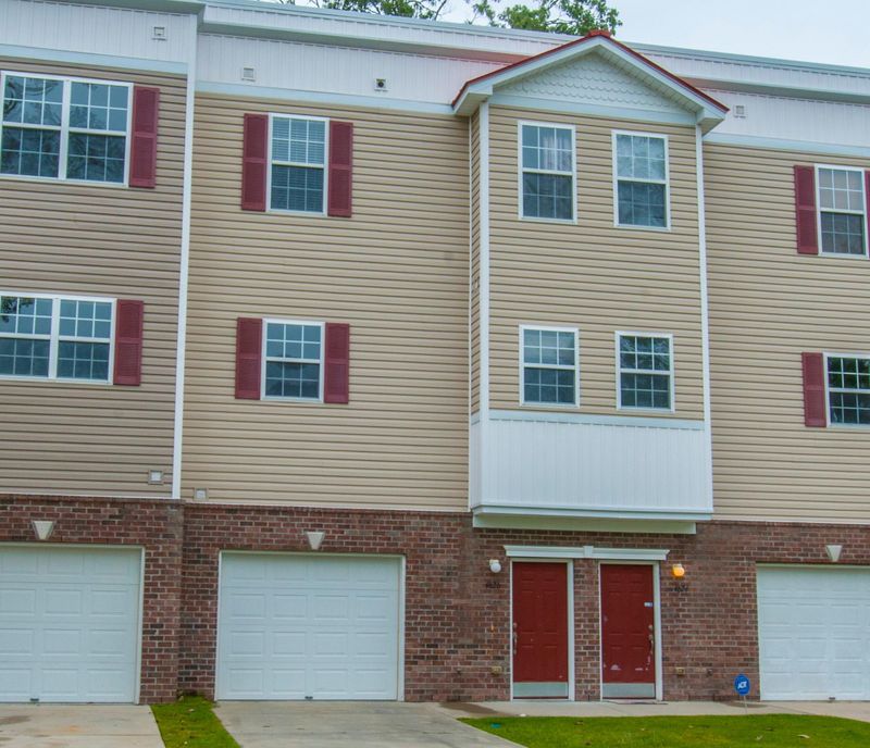 4626 N Palm View Cir, North Charleston, SC 29418