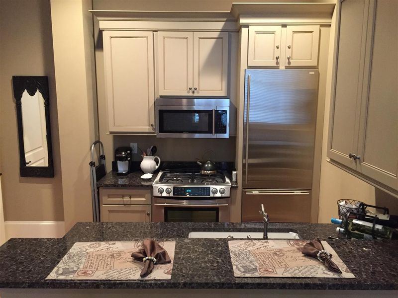 85 Cumberland #8, Charleston, SC 29401