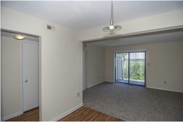 2362 Parsonage Rd #3e, Charleston, SC 29414
