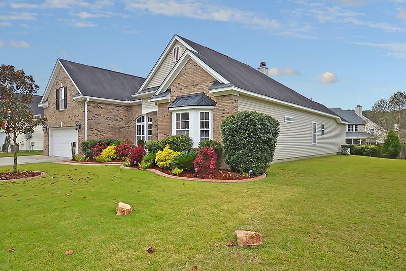 137 Spring Meadows Dr, Summerville, SC 29485