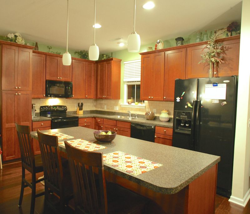 324 Chemistry, Ladson, SC 29456