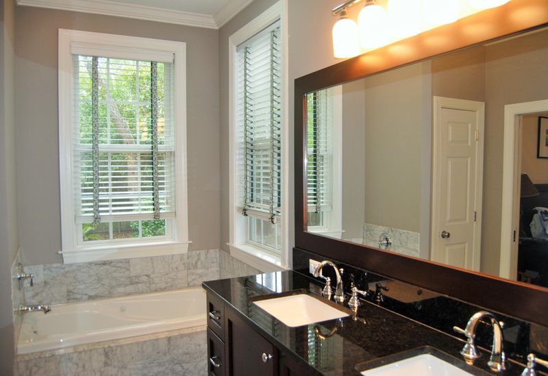 1125 Sea Island Crossing Ln, Mount Pleasant, SC 29464