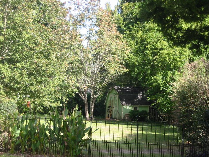 1134 Brigantine Dr, Charleston, SC 29412