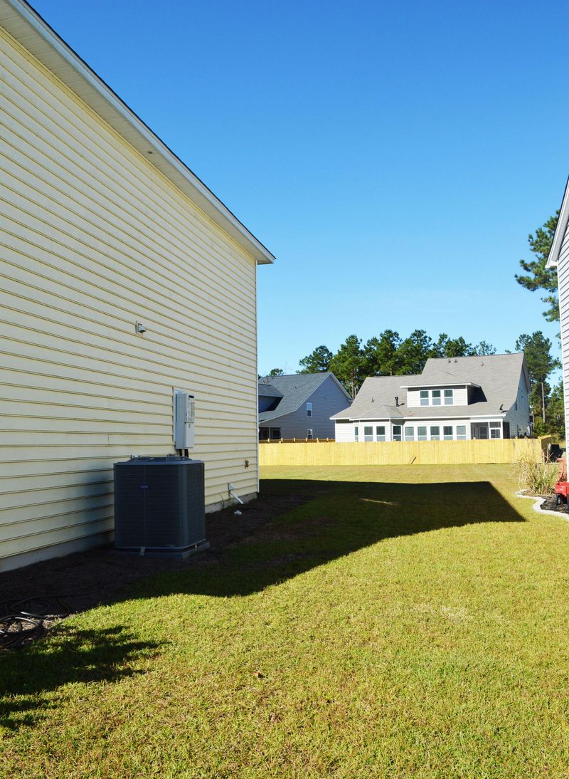 124 Ricewood Ln, Moncks Corner, SC 29461