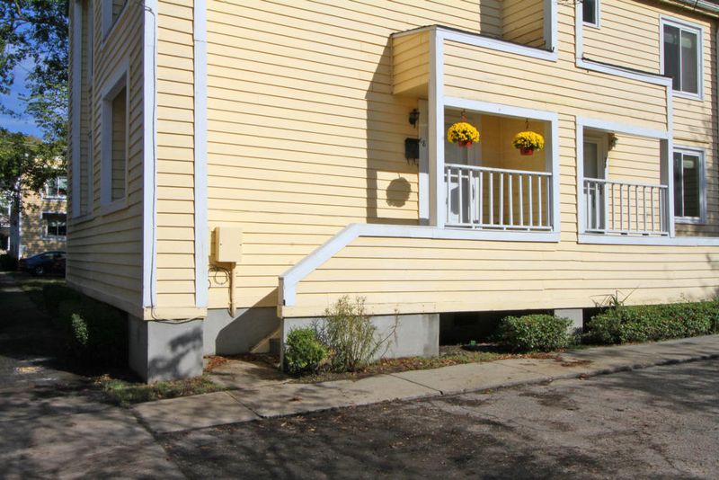 18 Ogier St, Charleston, SC 29403