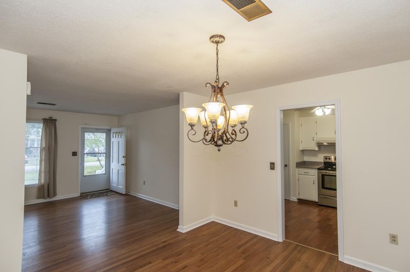 5315 Kirshtein St, North Charleston, SC 29418