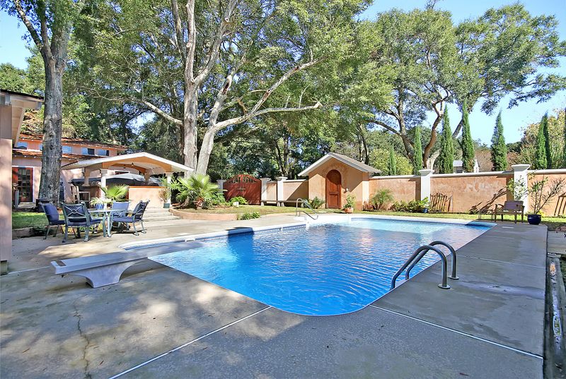 640 Atlantic St, Mount Pleasant, SC 29464
