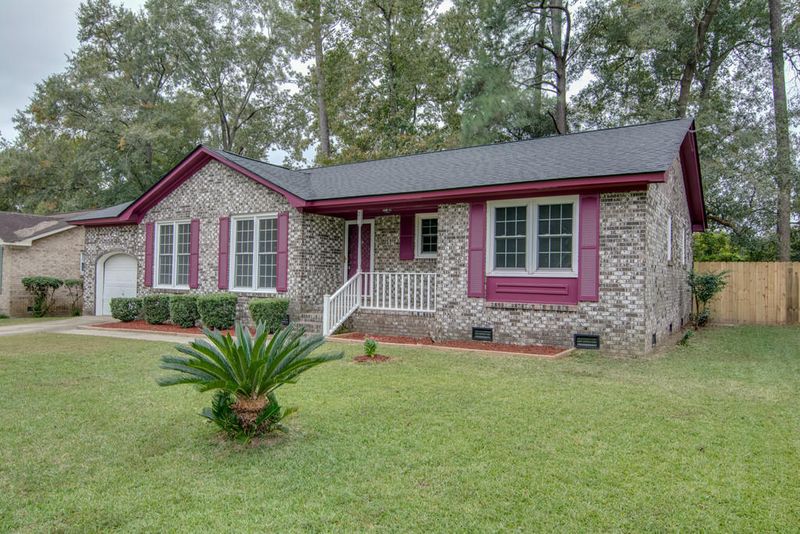 211 Lodgepole Rd, Ladson, SC 29456