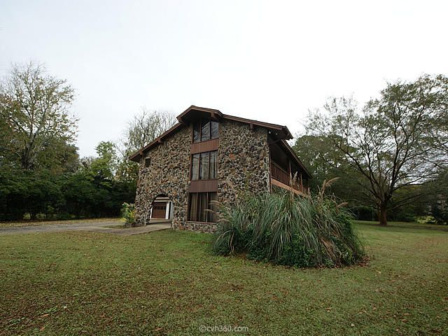 6 Waters Edge Ct, Charleston, SC 29414
