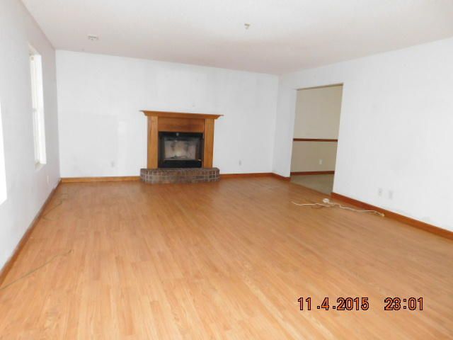 187 Iron Rd, Summerville, SC 29483