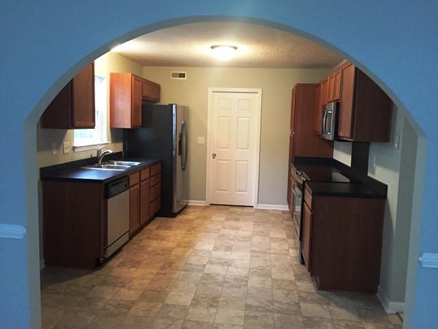 404 Stefan Dr, Charleston, SC 29412