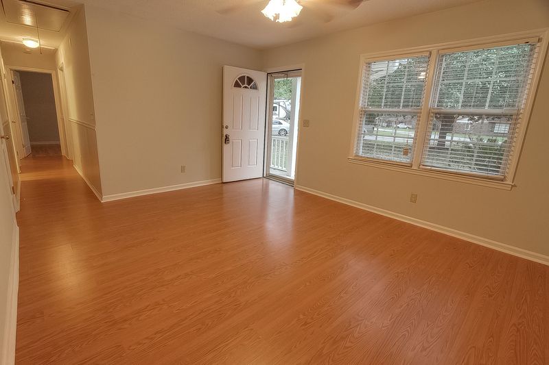 124 Lucy Dr, Goose Creek, SC 29445