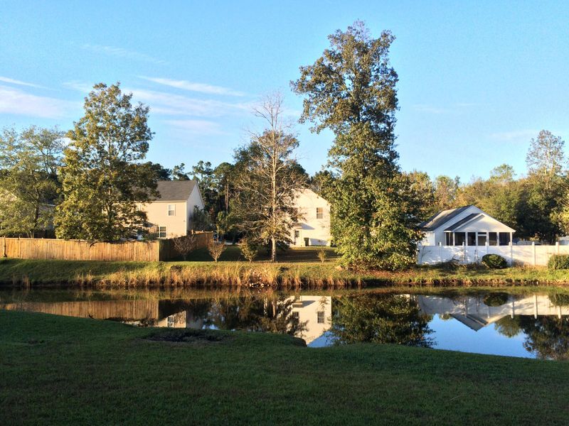 3063 Maple Leaf Dr, Moncks Corner, SC 29461