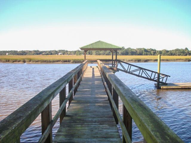 12 Glascow Island Ln, Edisto Island, SC 29438