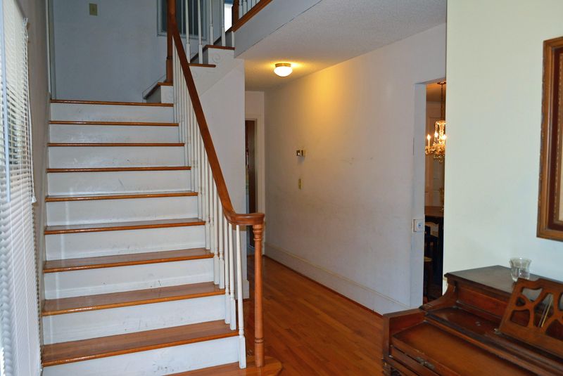 2 Family Cir, Charleston, SC 29407