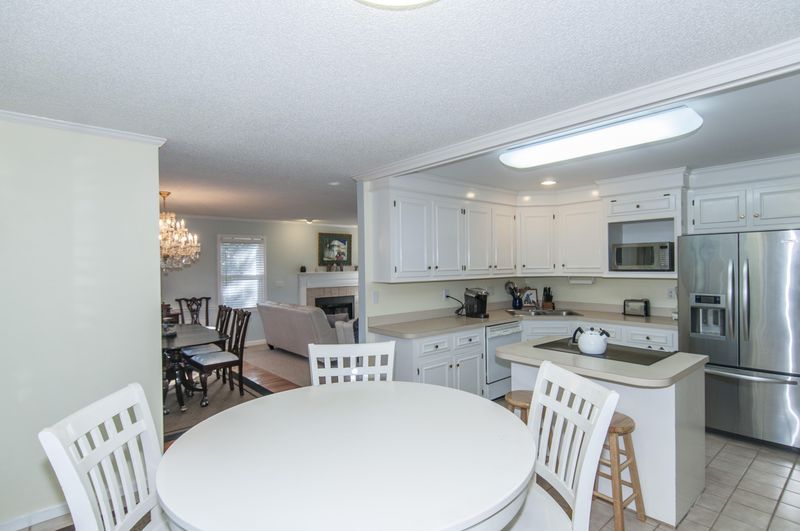 1586 Fiddlers Marsh Dr, Mount Pleasant, SC 29464