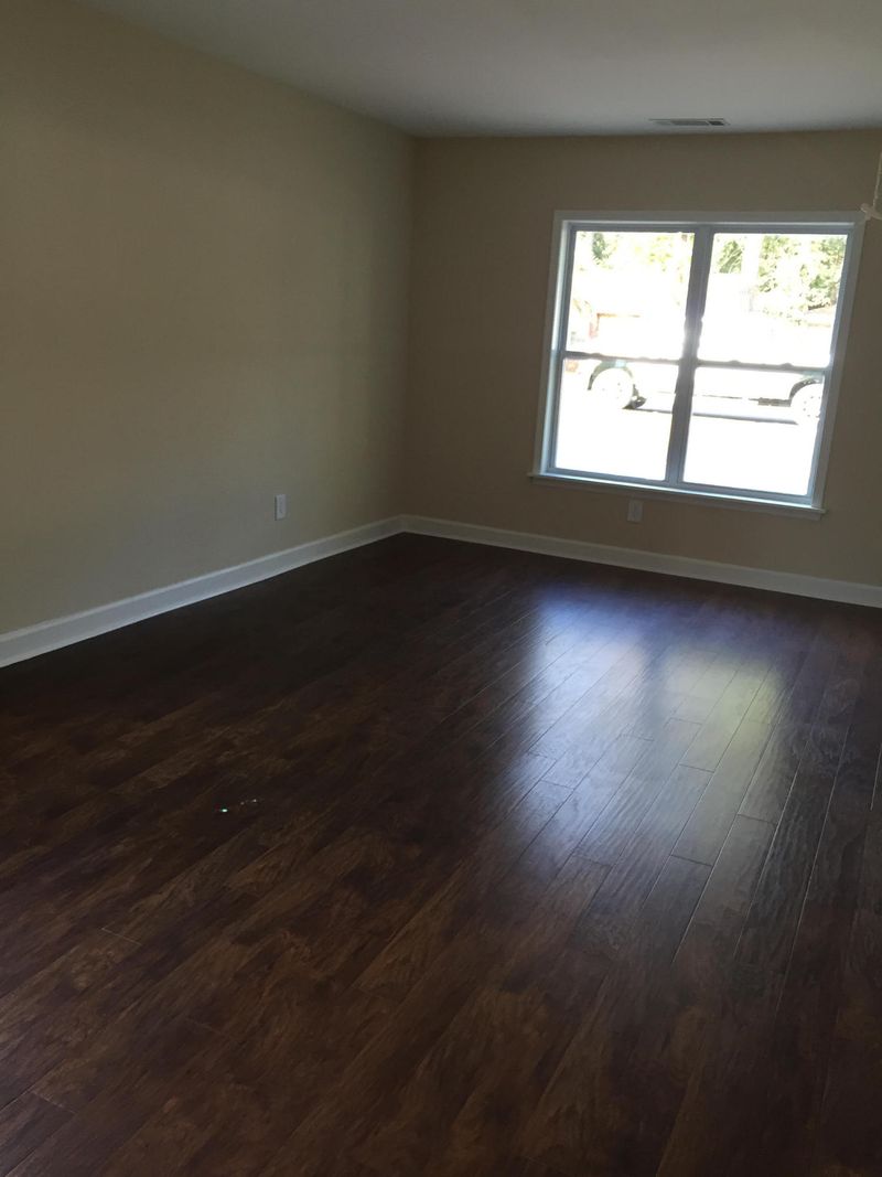 119 E Edgefield Dr, Summerville, SC 29483