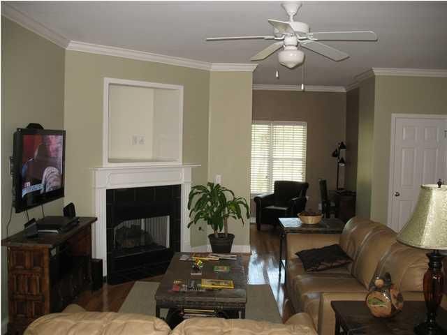 4141 Perrine St, Charleston, SC 29414