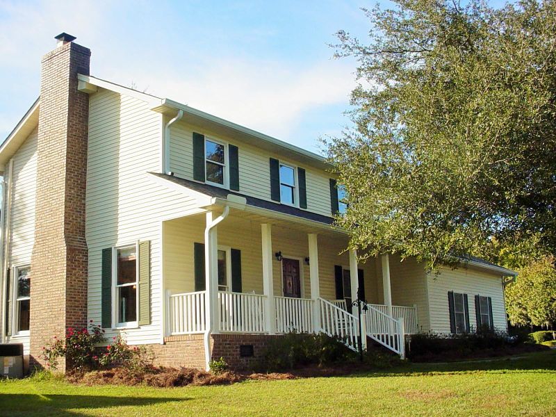 1110 Quenby Ln, Moncks Corner, SC 29461