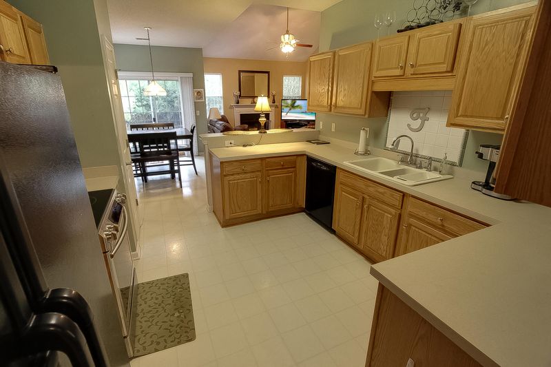 5405 Waxhaw Cir, North Charleston, SC 29420