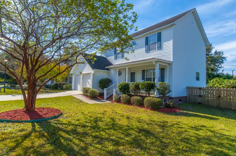 1082 Wayfarer Ln, Charleston, SC 29412