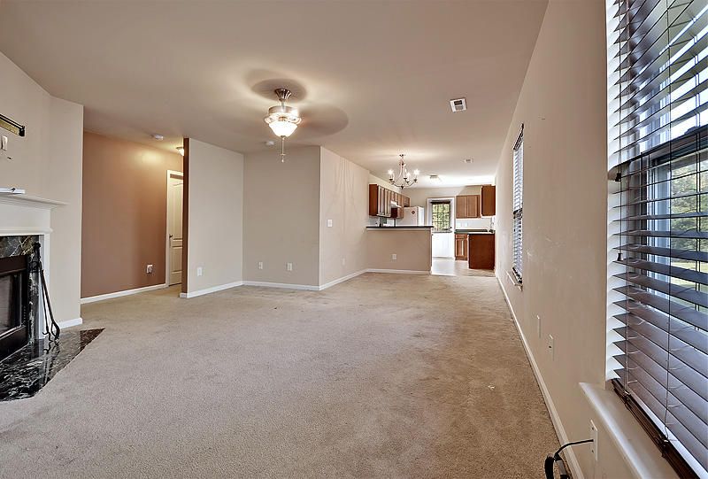 203 Salkahatchie St, Summerville, SC 29485