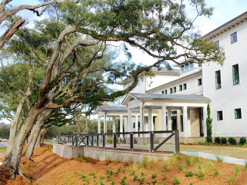 1396 Longspur Dr, Mount Pleasant, SC 29466