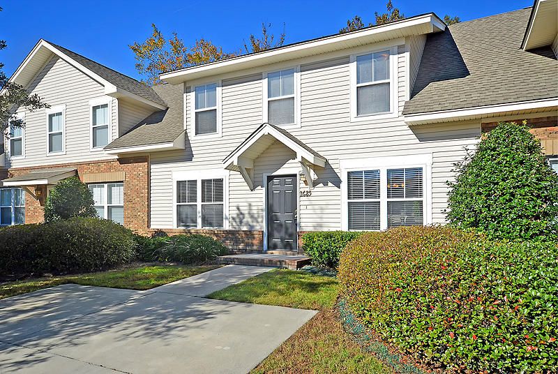 1685 Lauda Dr, Mount Pleasant, SC 29464
