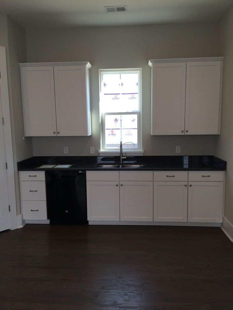 510 Cross Park St, Summerville, SC 29486