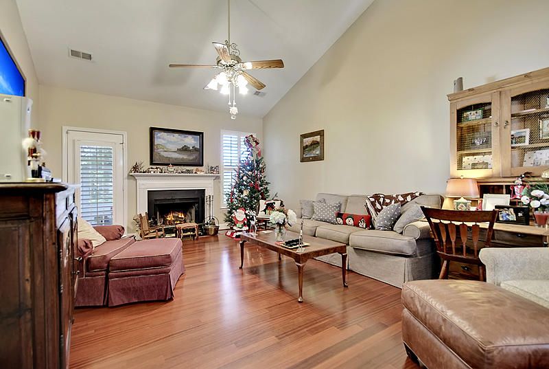 183 Sweet Garden Ct, Mount Pleasant, SC 29464