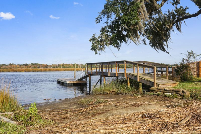 2334 Treescape Dr #2001, Charleston, SC 29414