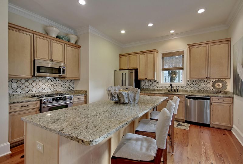 2324 Midge Rd, Wadmalaw Island, SC 29487