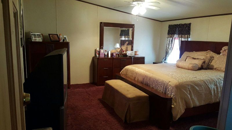 729 Roscoe Ct, Cross, SC 29436