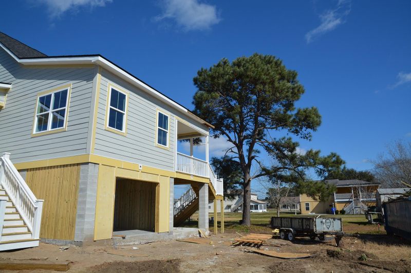 1842 Scudder Rd, James Island, SC 29412