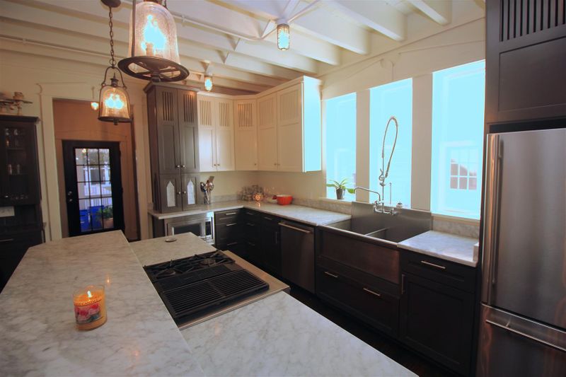 6924 Tanner Hall Blvd, Hanahan, SC 29410