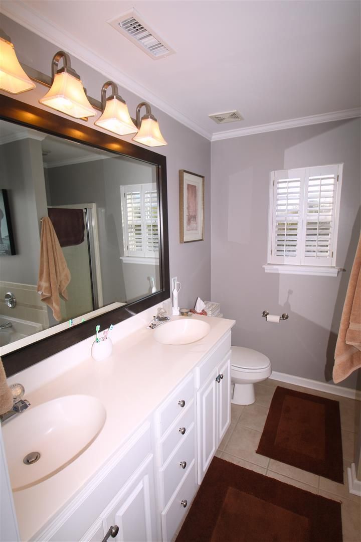 1001 Clearspring Dr, Charleston, SC 29412