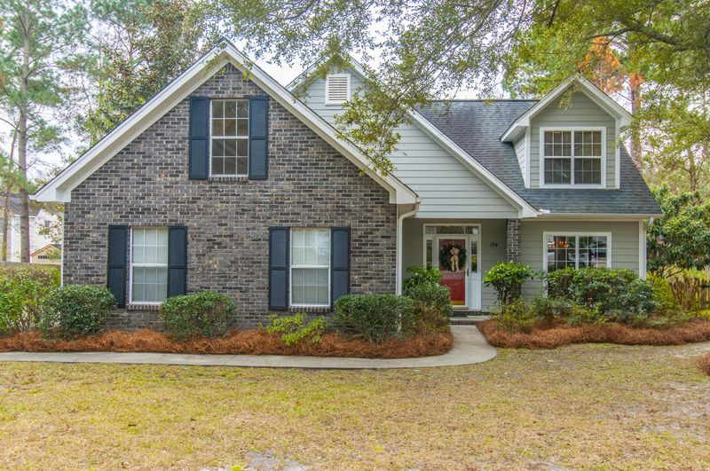 194 Wickford Ct, Summerville, SC 29485