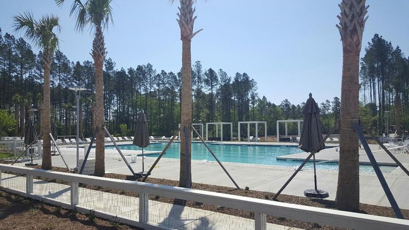 329 Oak Park St, Summerville, SC 29486